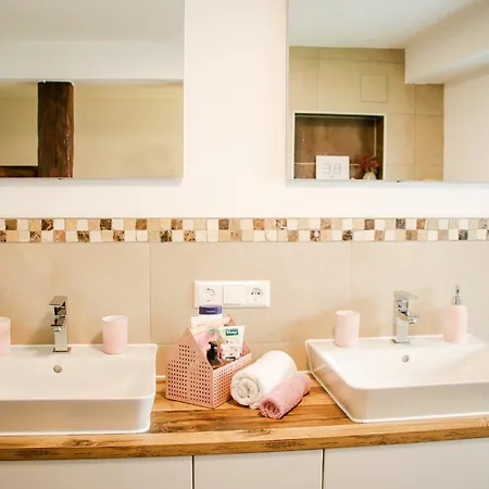 Zum Alten Kuhstall Appartement *