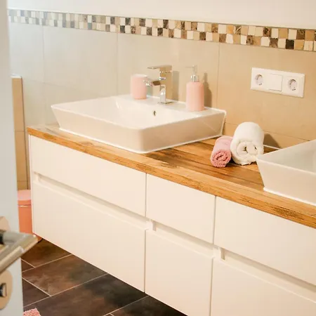 Zum Alten Kuhstall * Hayingen