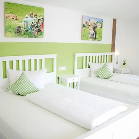 Zum Alten Kuhstall * Hayingen